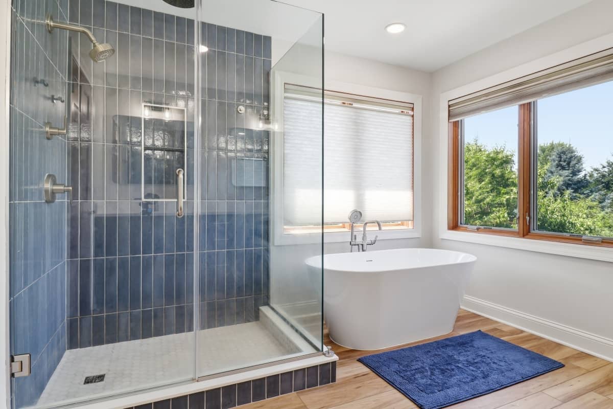 Shower and bath remodel in Hartland, WI