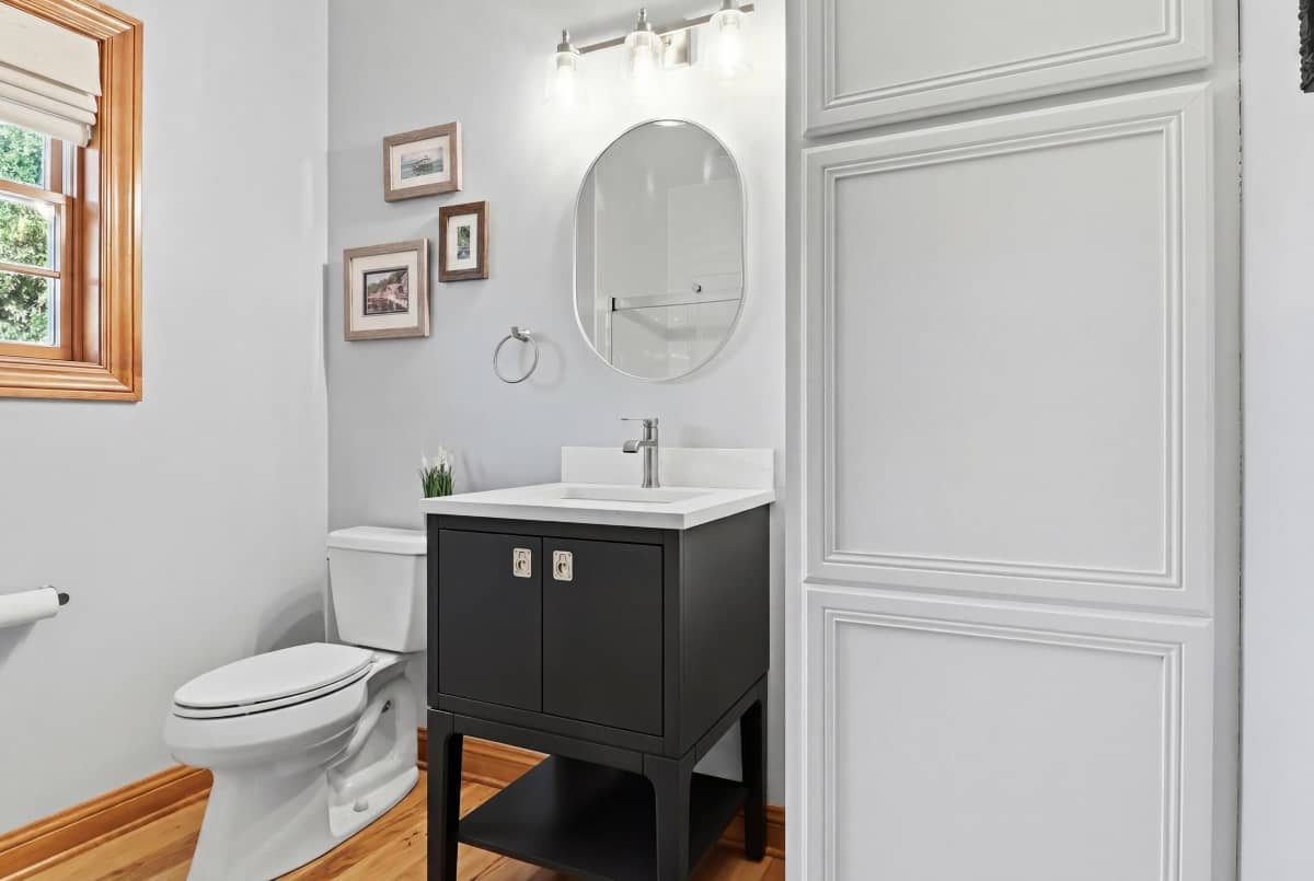 New toilet installed during a Hartland bathroom remodel